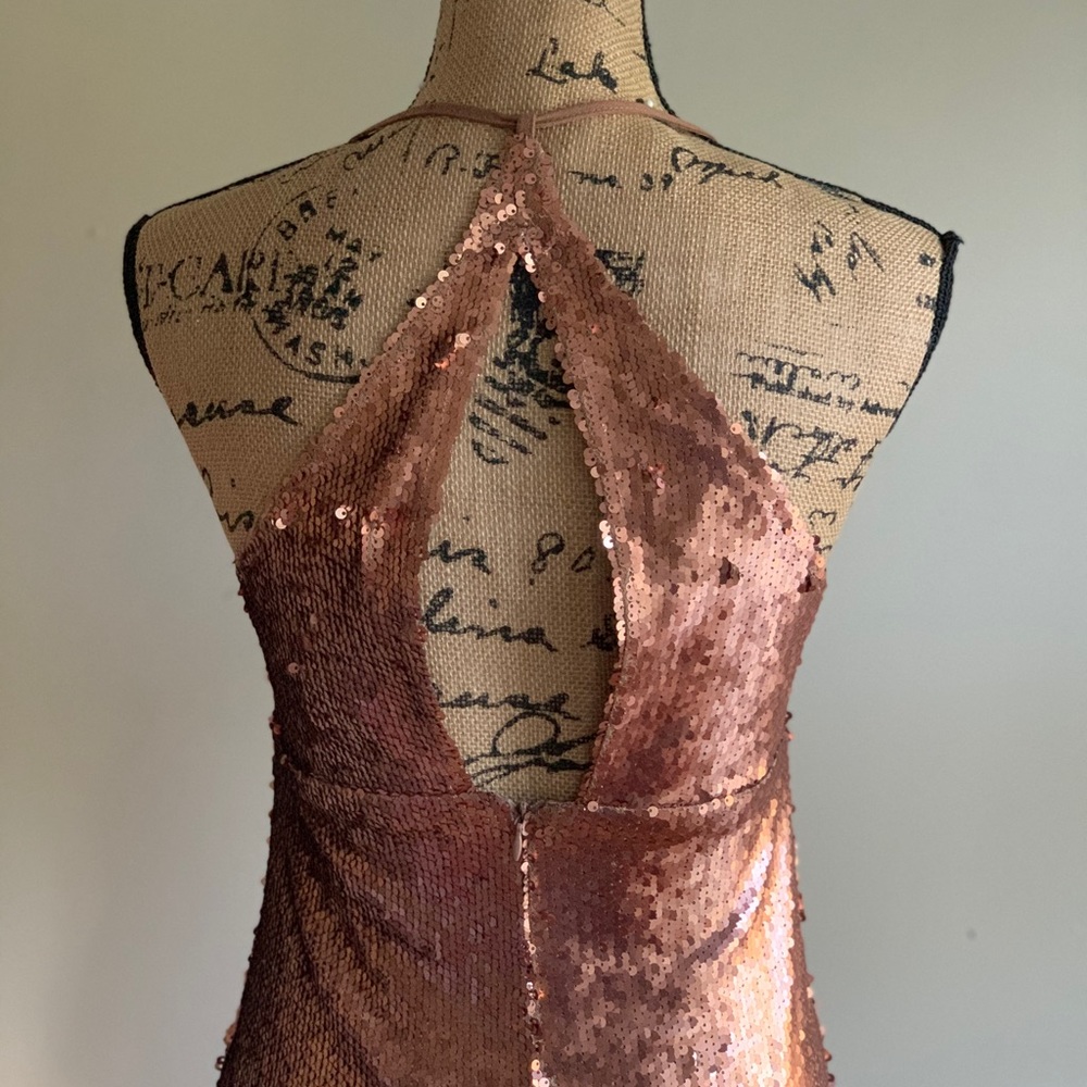 Nasty Gal Rose Gold sequin dress size 4 - Picture 6 of 16